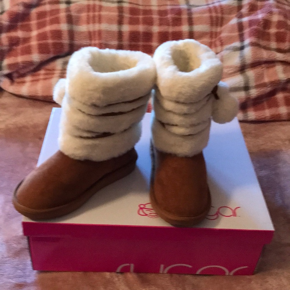 BRAND NEW Sugar Freya Chestnut winter boots